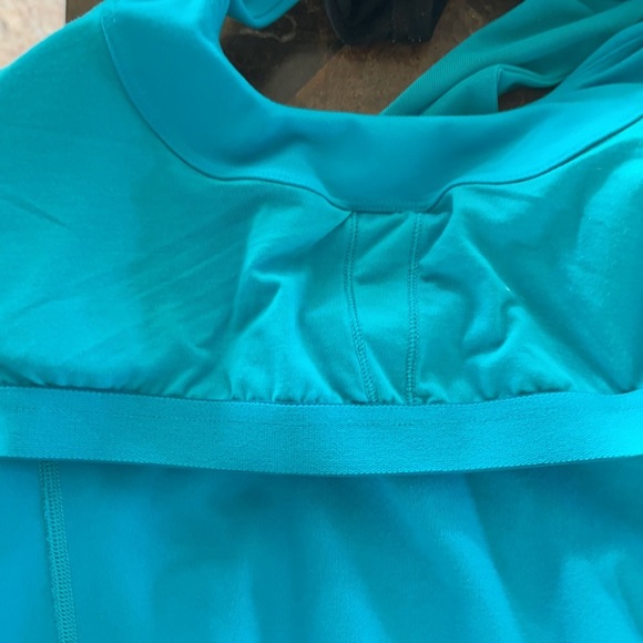 Lululemon tank top 🥰🥰 - Picture 4 of 4